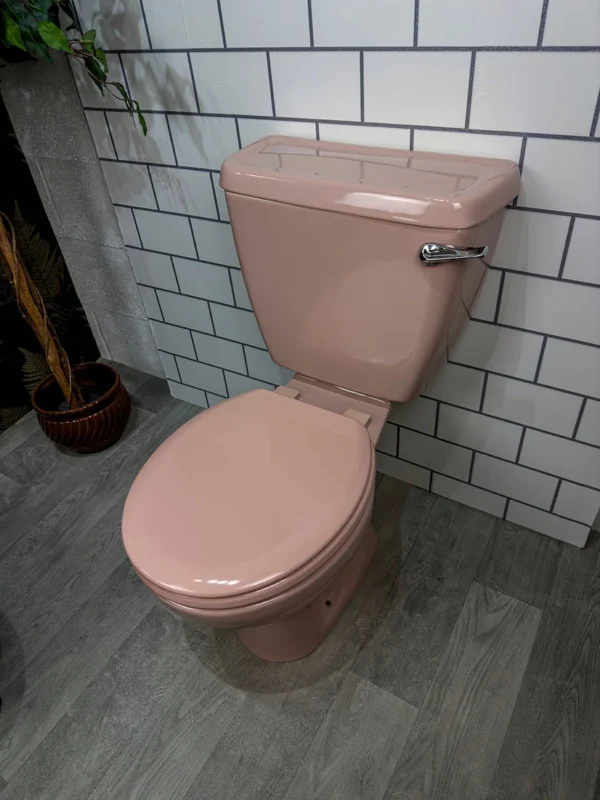 Toilet pan and cistern - Image 8